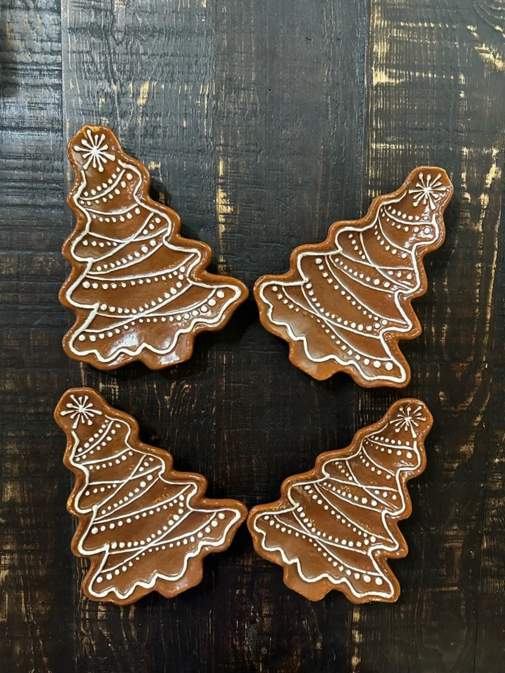 4 Pottery Barn Brown Gingerbread Tree Appetizer Plates